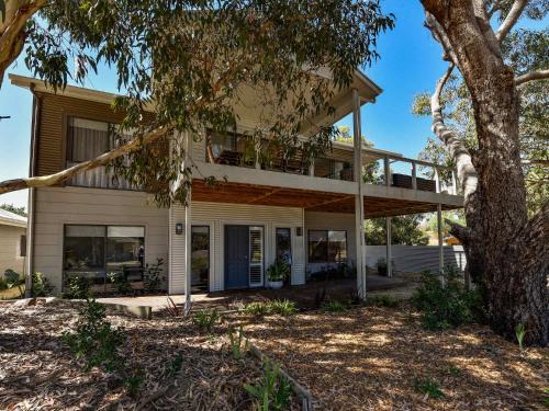 Waterhouse House | Nulla's - Long Beach