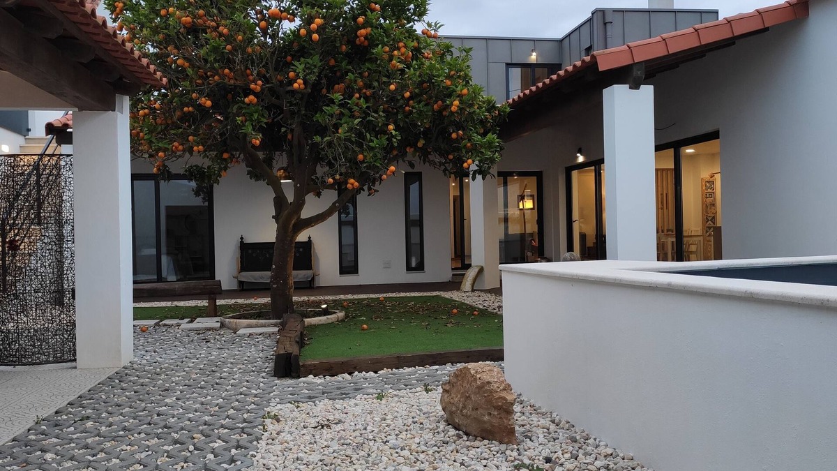 Casais do Rio House | Numa aldeia tranquila, um Alojamento com traços originais a brindar a historia!