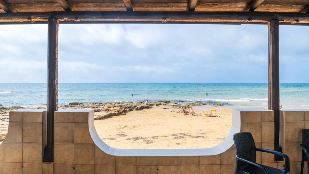Punta Secca Apartment | Numa, holiday apartment in Sicily on the beach of Montalbano - Punta Secca