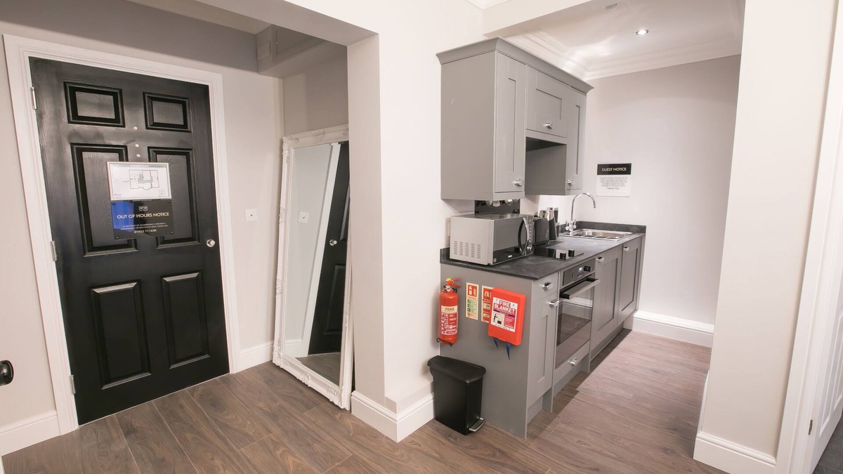 Wymondham Apartment | Number 10 The Abbey - Shirehall Museum