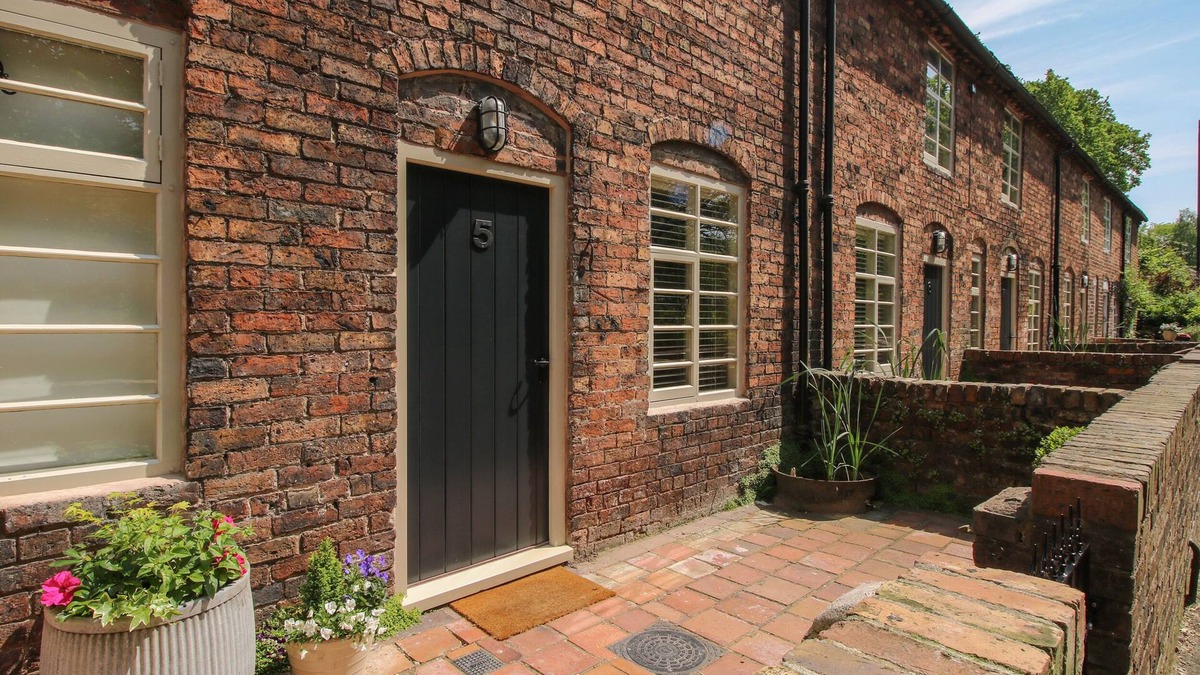 Coalbrookdale Cottage | Number 5