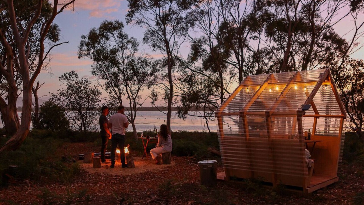 Coles Bay RV Rental | Numie | Waterfront | Glamping | Wineglass Bay