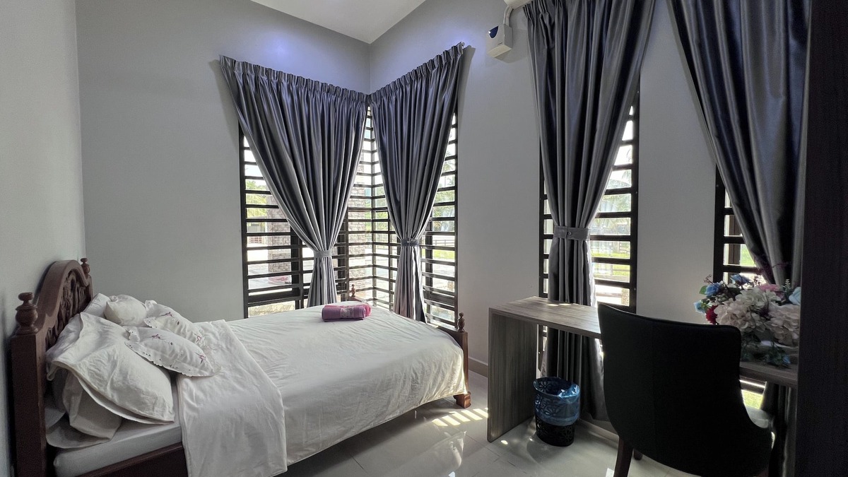 Cherating Hotel | Nurbayu Chalet, Kemaman