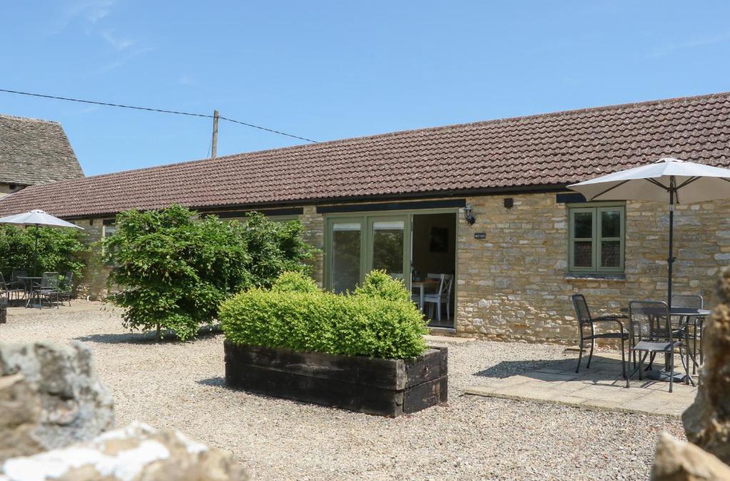 Witney House | Nutchat Barn