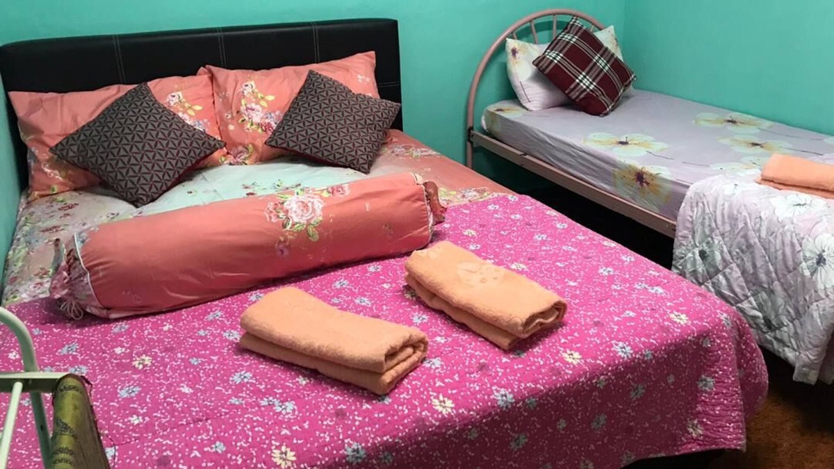 Kuantan House | NuZa Homestay Kg Seri Damai Kuantan