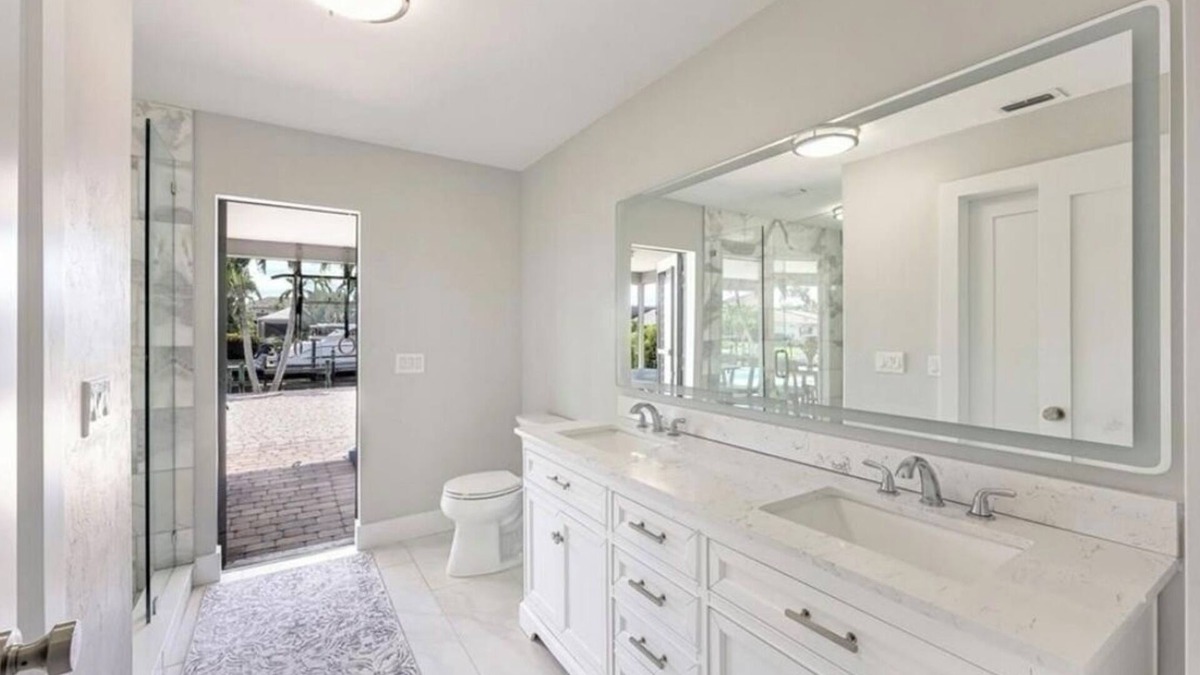 Iona House | nWatch dolphins and manatees from your backyard absolutely amazinG
