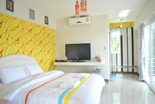 Uttaradit Hotel | O.U.M. Hotel - โรงแรมโอยูเอ็ม