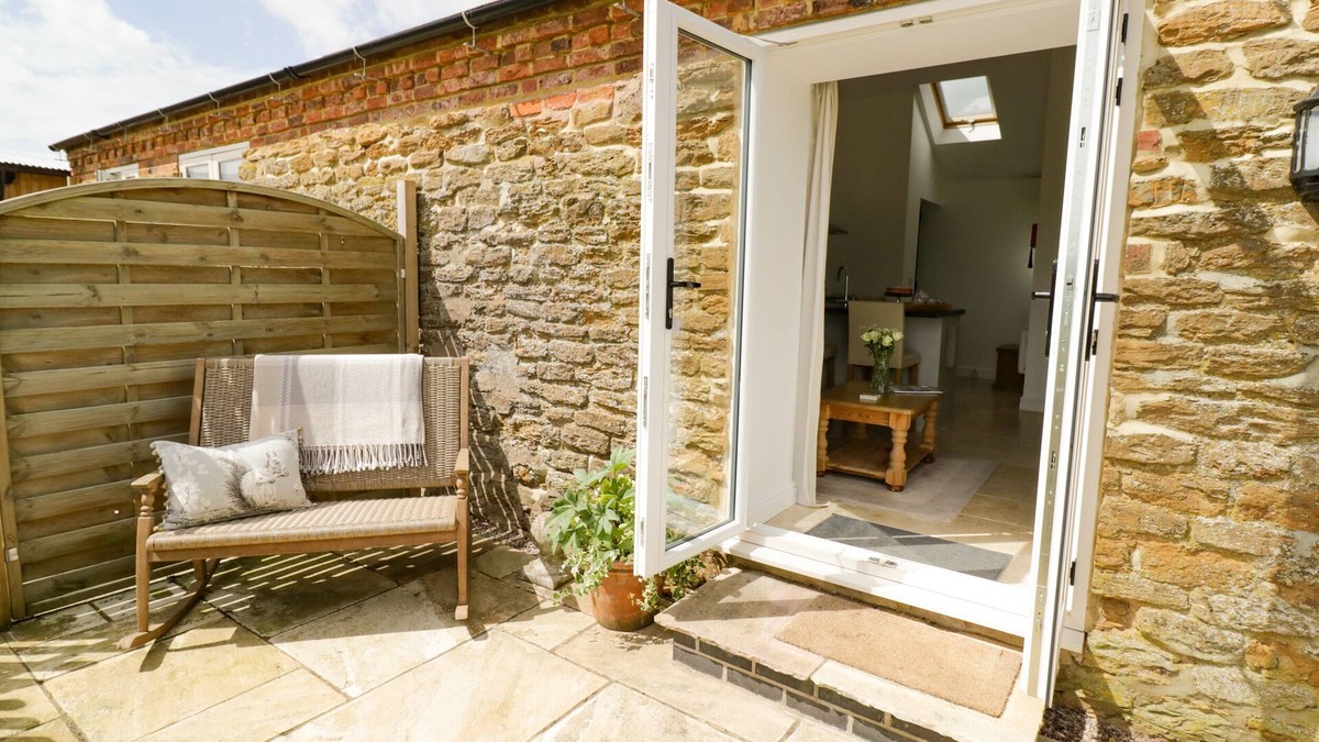 Daventry Cottage | Oak Barn