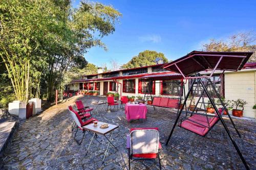 Bhowali Villa | Oak Lodge 5BD Vintage Home