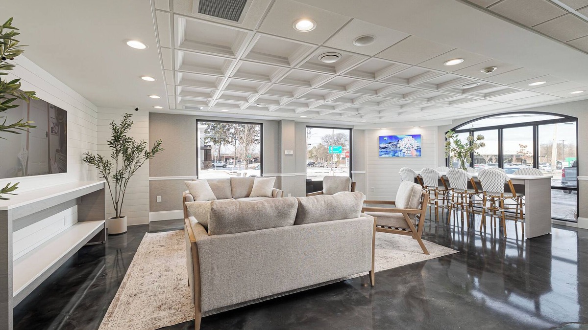 Rochester Hotel | Oakfield Hotel & Suites, an Ascend Collection Hotel