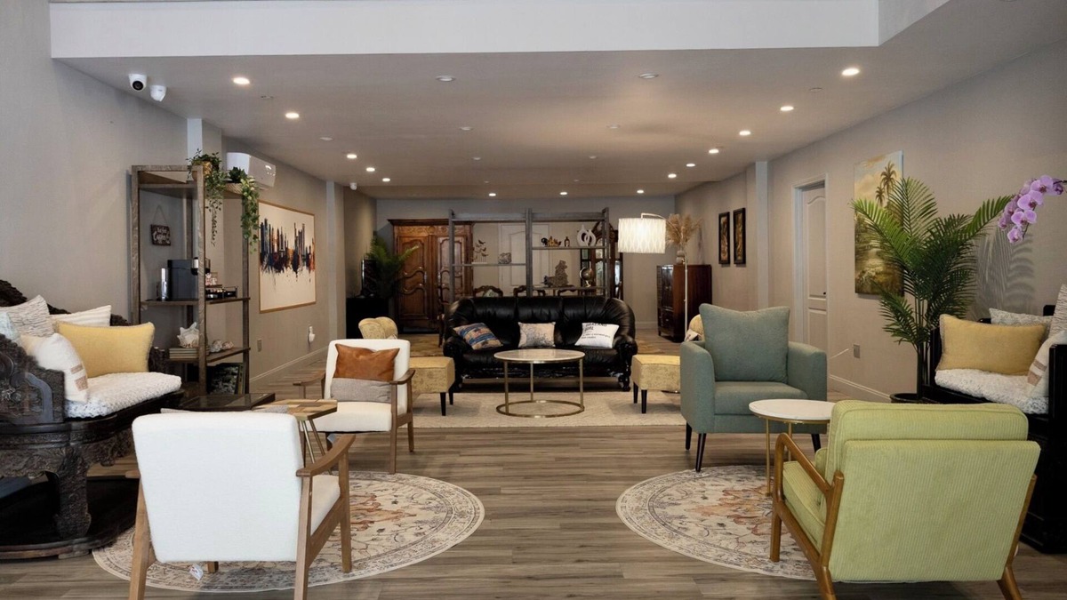 Downtown Oakland Hotel | Oaktown Roost