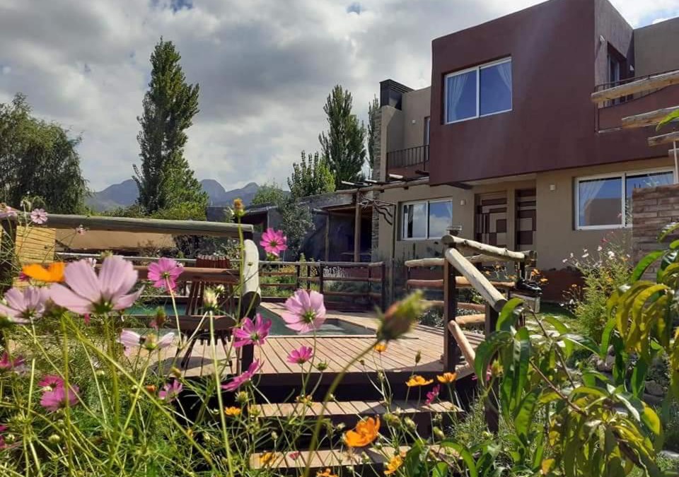 Las Compuertas House | Oasis Jadranca