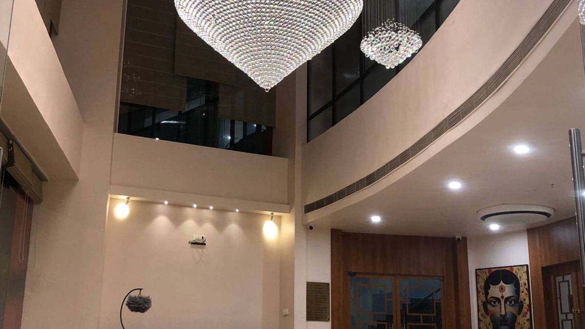 Hubli Hotel | OASIS SUITES