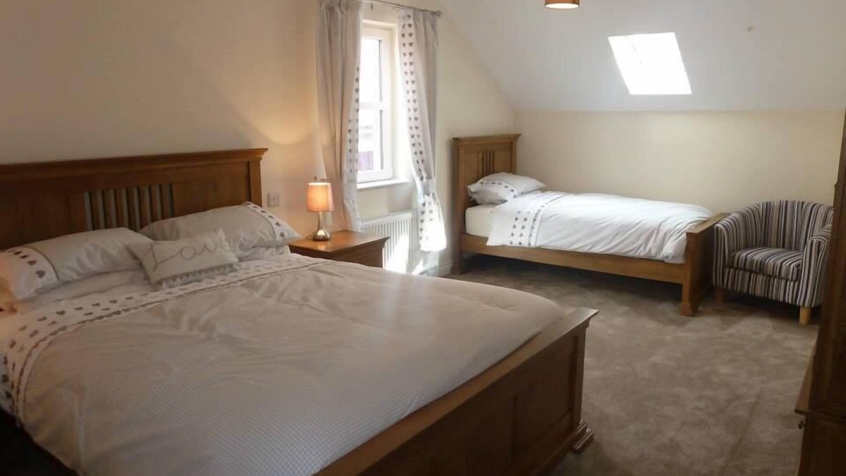 Hillsborough Cottage | Oatlands Self Catering Lets 'The Mill'