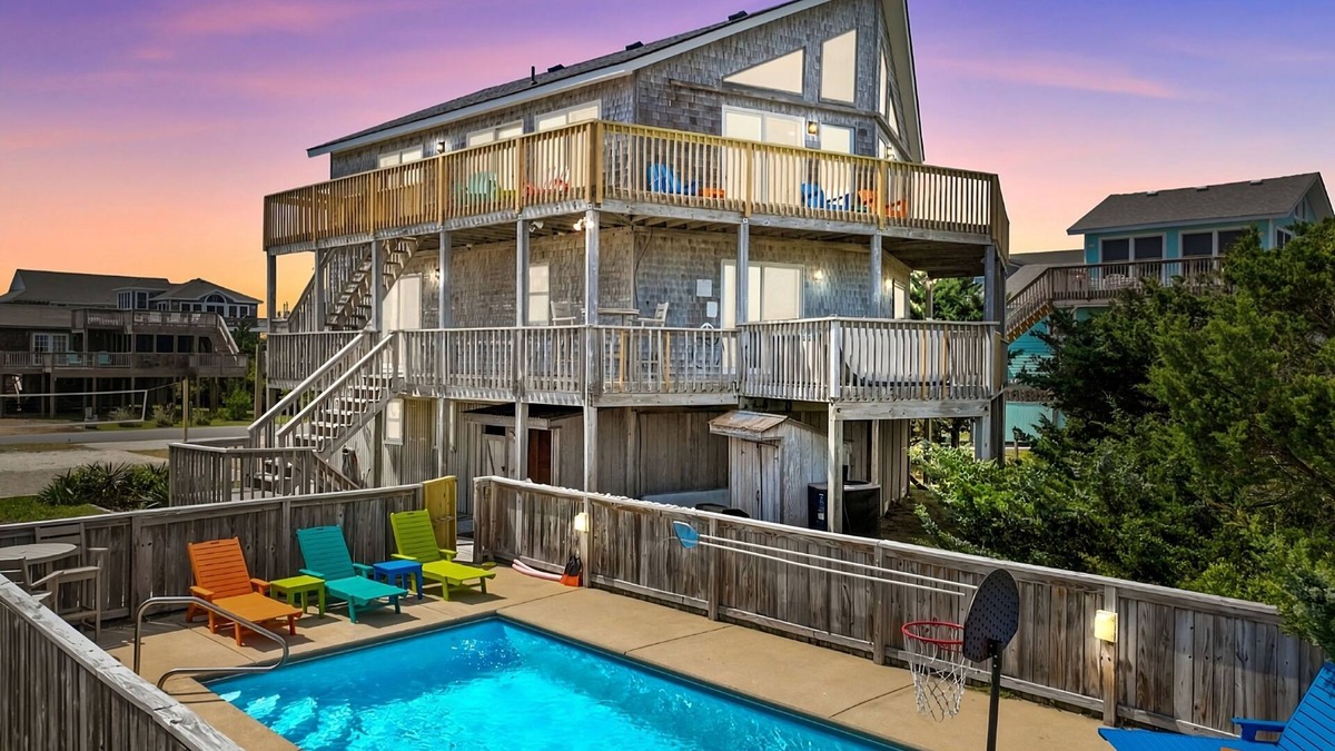 Waves House | OBX Pool Beachfront Hot Tub 5Bed Volleyball Arcade