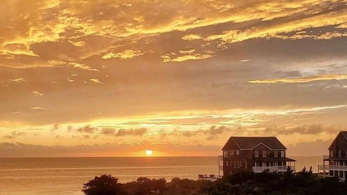 Wind Over Waves House | OBX Sound Life! With PELOTON!
