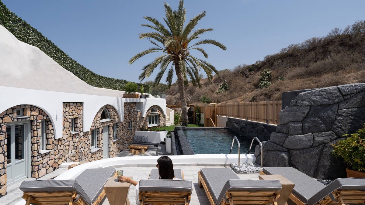 Karterados Hotel | Occhio Villas Santorini