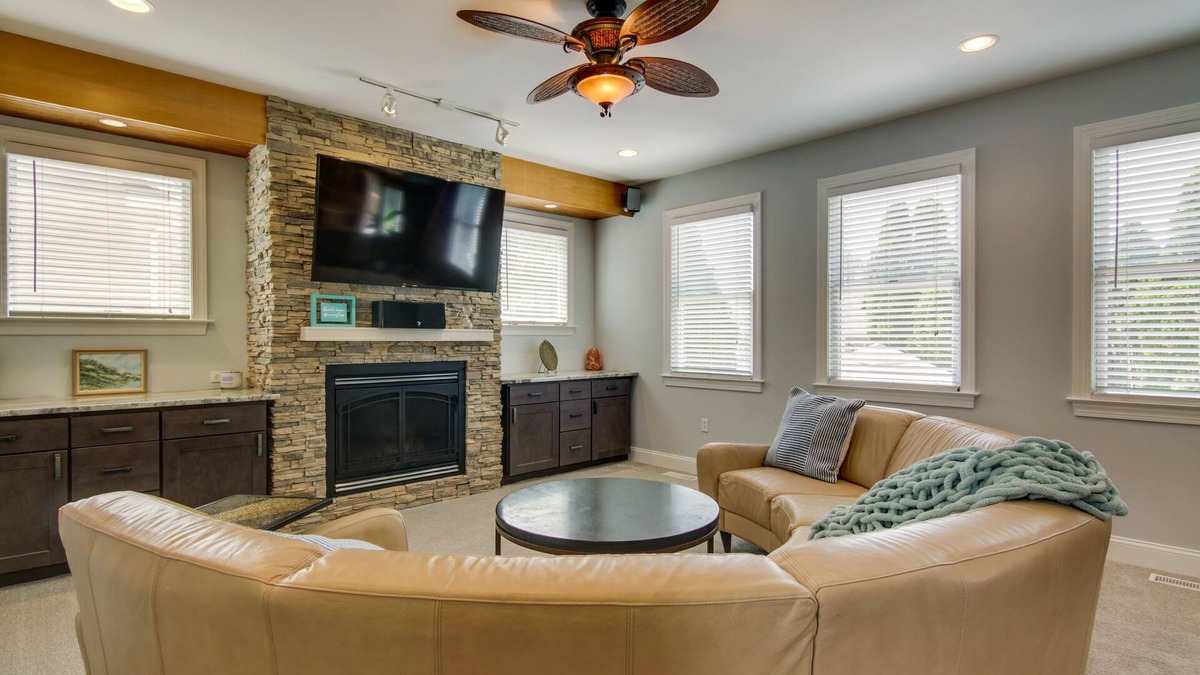 Little Salisbury House | Ocean City Home w/Fire Pit & Grill: Walk to Beach