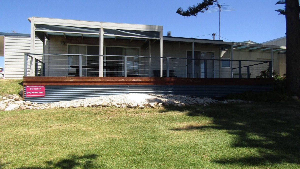 Para Wurlie House | Ocean Devotion - Point Turton - Absolute beachfront! Unlimited free Wifi!