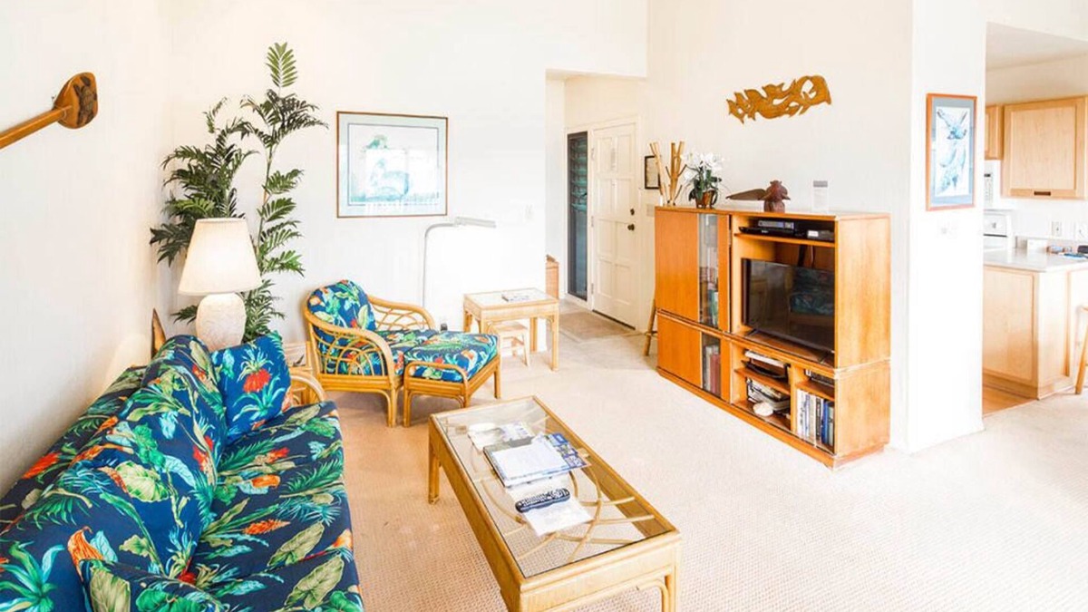 Lihue Condo | Ocean Edge Bliss w/Island Decor, Kitchen Ease, Lanai, Flat Screen, WiFi–Kaha Lani 327