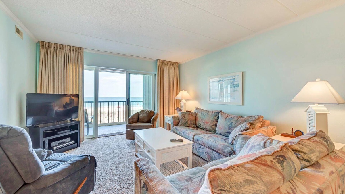 Midtown Ocean City Condo | Ocean Front! Mid town 2 BR Condo with Outdoor Pool in Sandpiper Dunes
