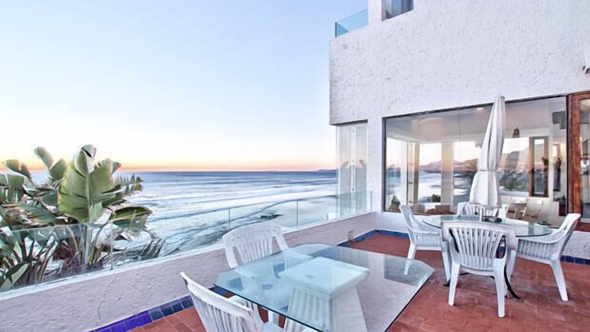 La Fonda House | Ocean Front - Private Land on Peninsula - Private Resort - Sandy Beach