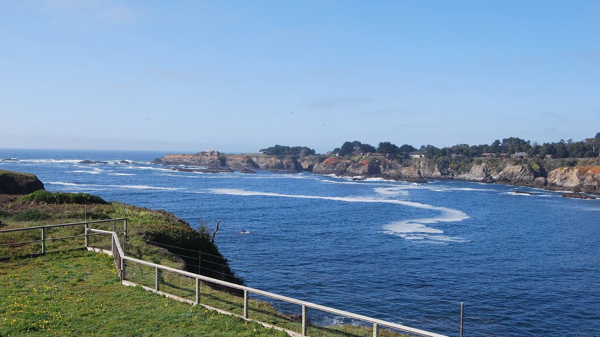 Caspar House | Ocean Front Property ~ Mendocino, Ca