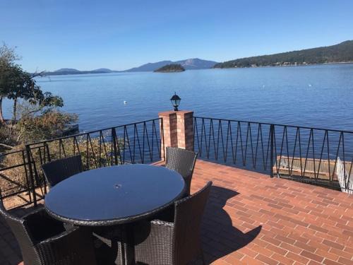 Juan de Fuca Electoral Area Villa | Ocean Front Retreat with Stunning Water Views