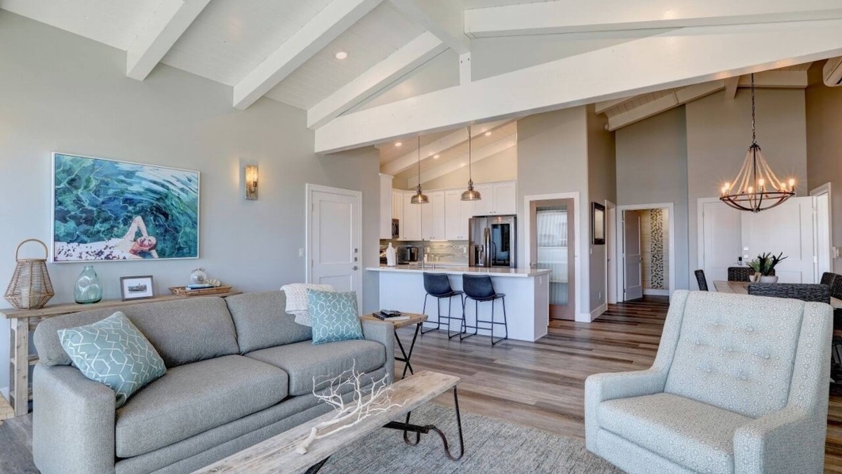 Morro Bay Condo | Ocean front, rock view: Salty Sister 3Bdrm with outdoor patios to gather