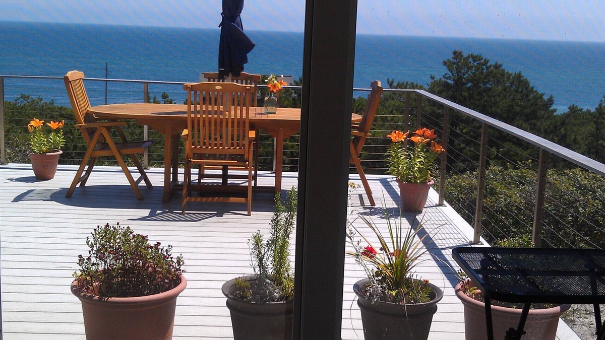 South Wellfleet Cottage | Ocean front, sweeping views