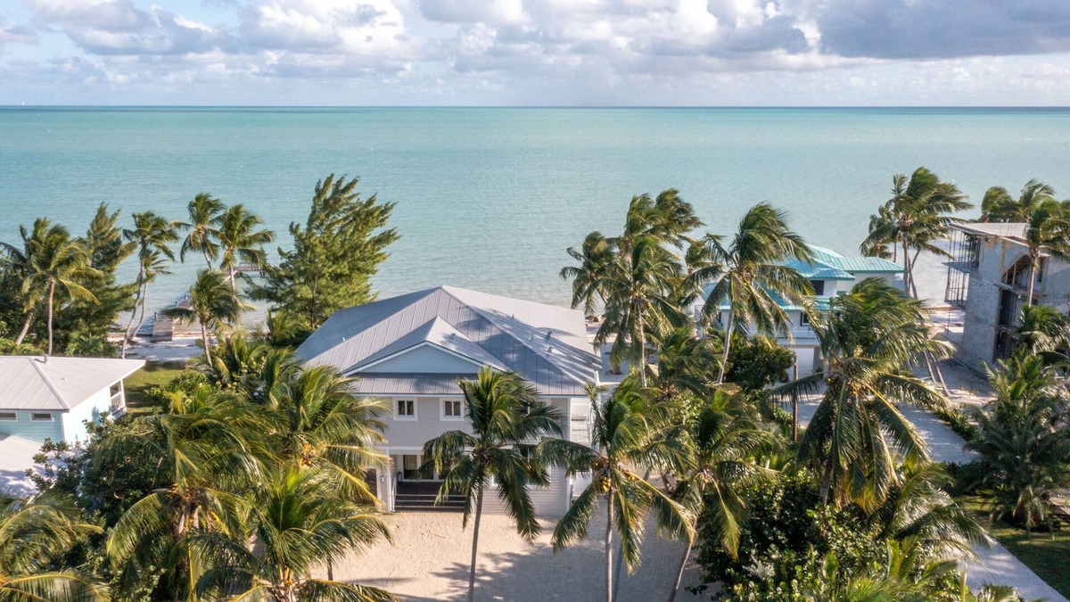 Lower Matecumbe Key Villa | Ocean Front Villa, 3/4's acre of private beach! Serenity, Retreat, Island Life!