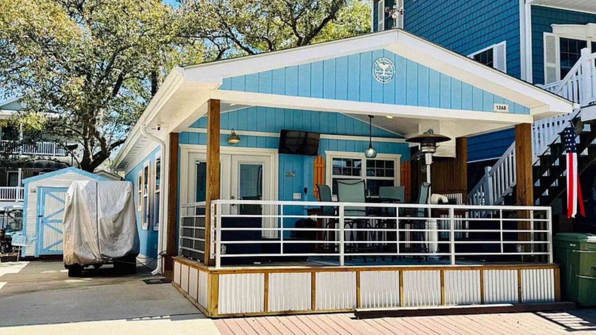 Surfside Beach House | Ocean Lakes Getaway 1268