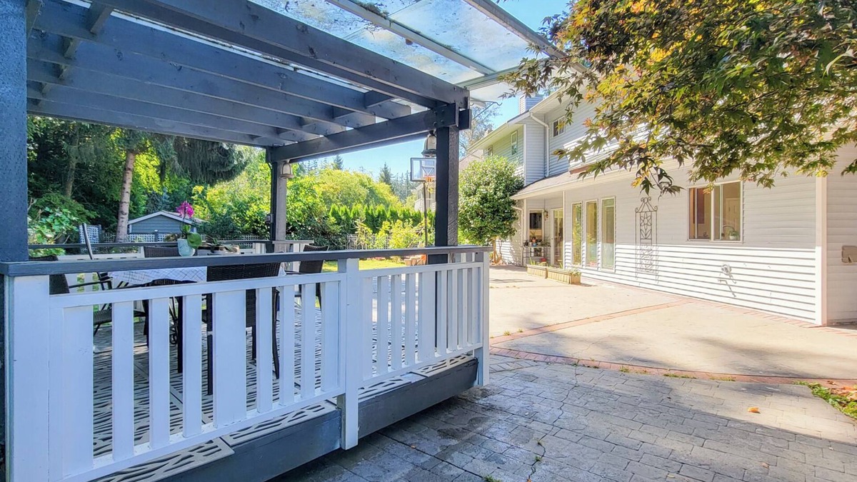 Crescent Beach Bed & Breakfast | Ocean Park B&B