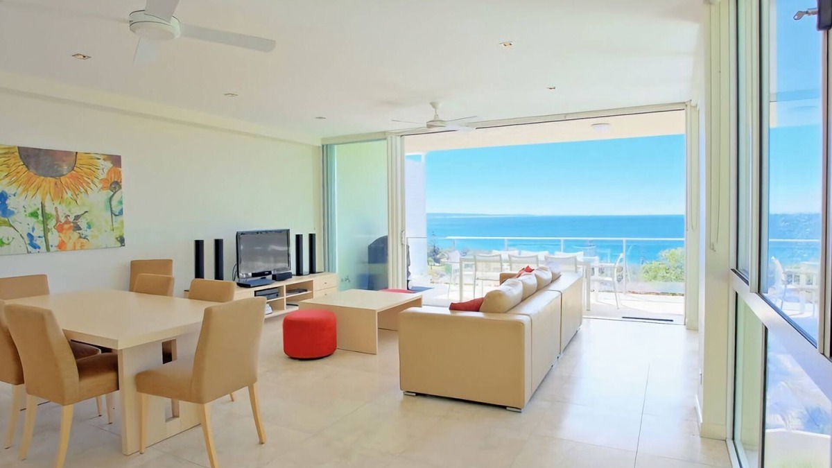 Rainbow Beach Apartment | Ocean View 1 - Rainbow Beach. Luxury With Unrivalled Views. Stunning views.