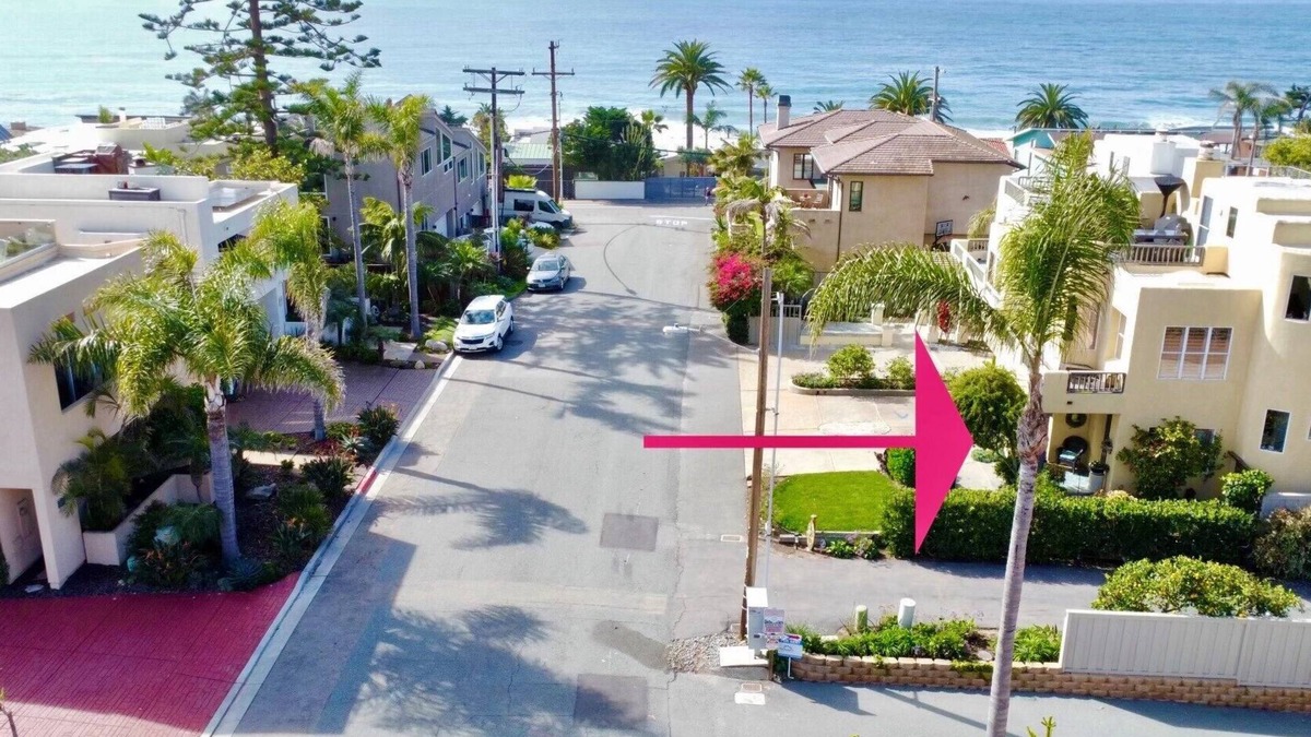 Leucadia Apartment | Ocean view, beach close escape to nature.