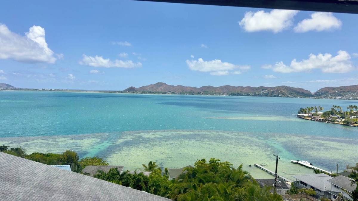 Kaneohe House | Ocean View House includes + Electric Truck + Free Charging!