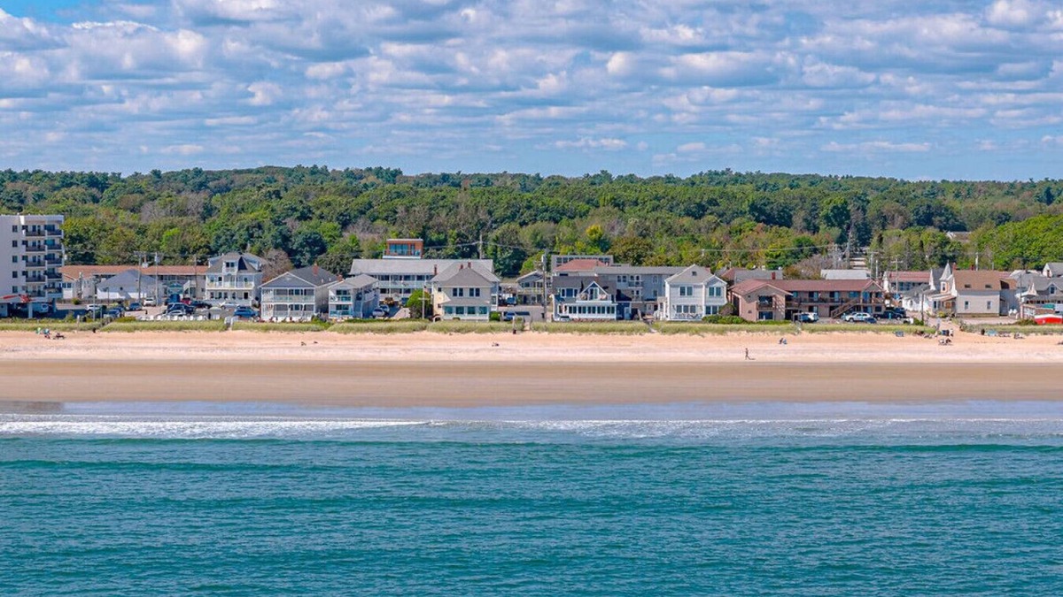 Old Orchard Beach Condo | Ocean View! - Luxury Condo with Beach Access