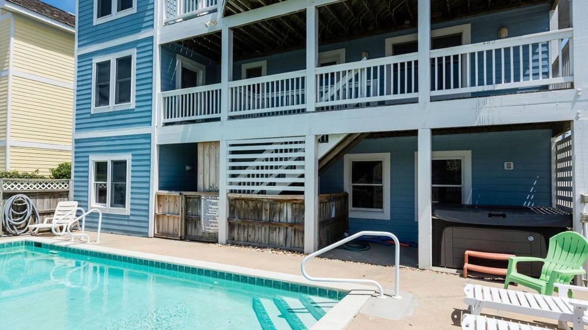 Nags Head House | 🌊Ocean views, |🔥Heated Pool | Hot Tub |🎬Theater and game room | Large groups