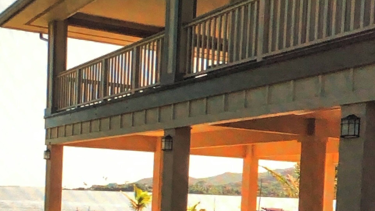 Kahalu u House | Oceanfront 3-Bedroom Home in Kahaluu, Kaneohen30 days minimum rental.