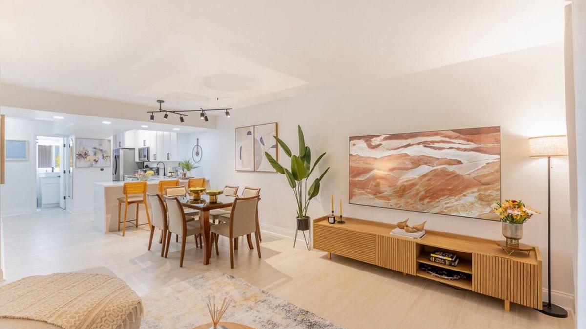 Horton Shores Condo | Oceanfront: Beautiful NSB Spot by Flagler