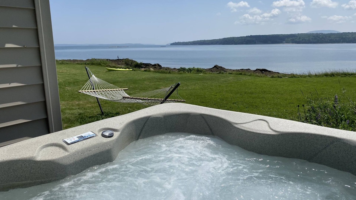 Lamoine Beach Cabin | Oceanfront cabin with private beach and hot tub