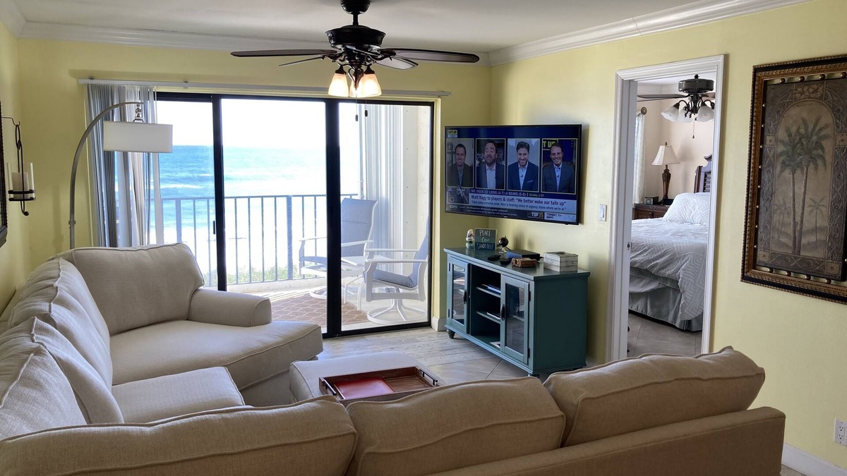 Hutchinson Island South Condo | Oceanfront Condo, Newly Renovated, Hutchinson Island Paradise