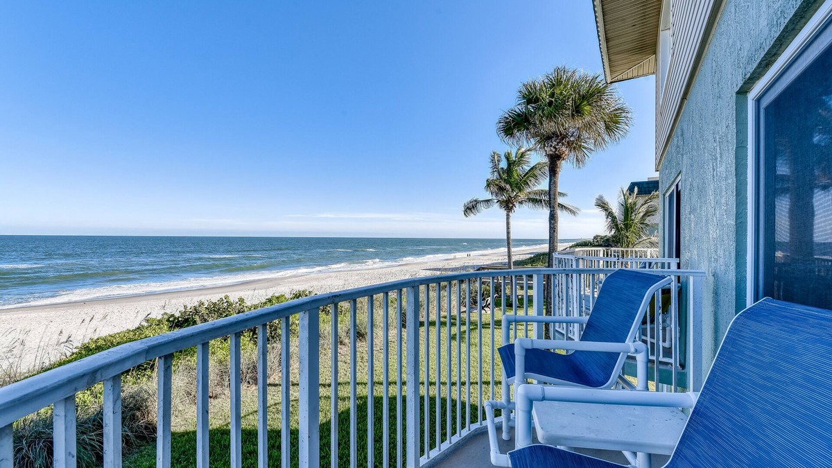 Indialantic House | Oceanfront- Heated Pool-Balcony