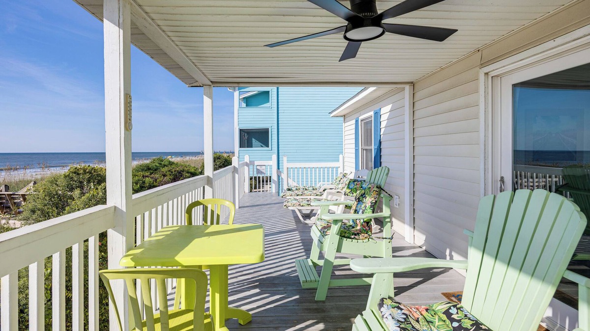 Surfside Beach House | Oceanfront Home w/Deck & Views in Surfside Beach!