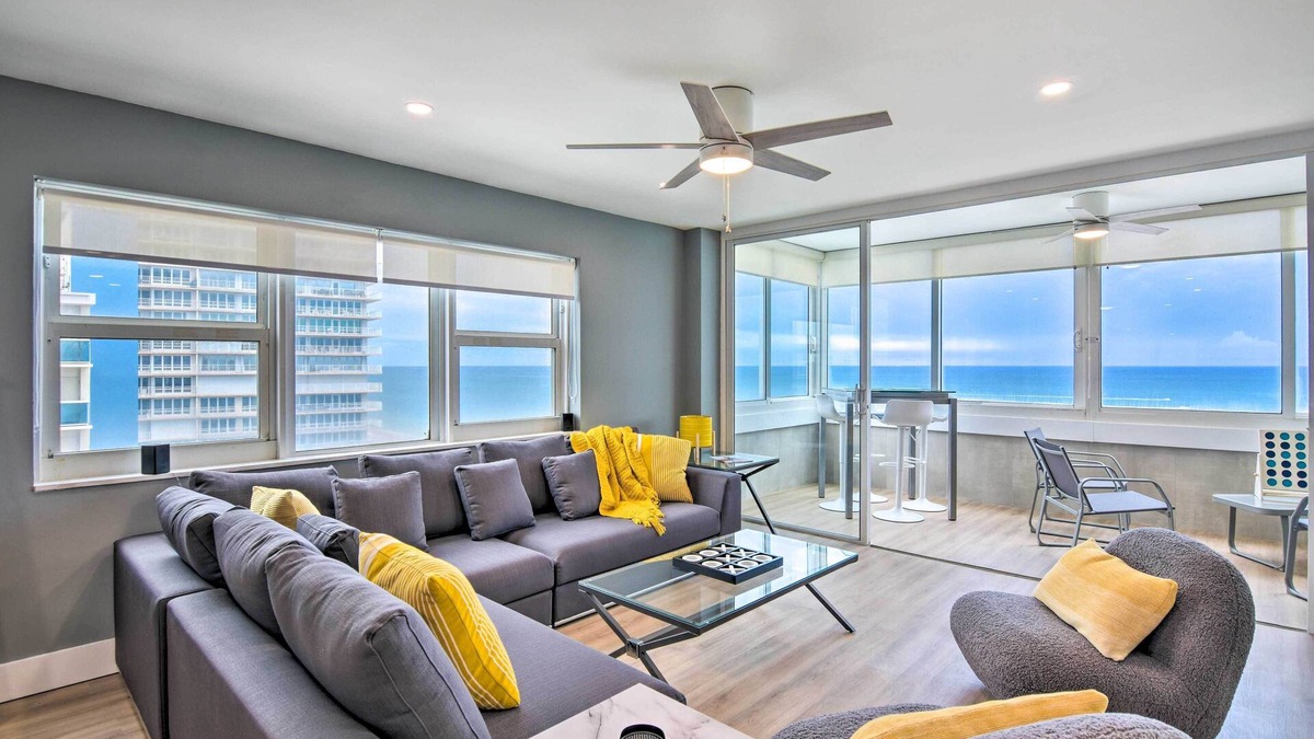 Galt Mile Condo | Oceanfront Luxury 2/2 Condo w/Amazing Views!