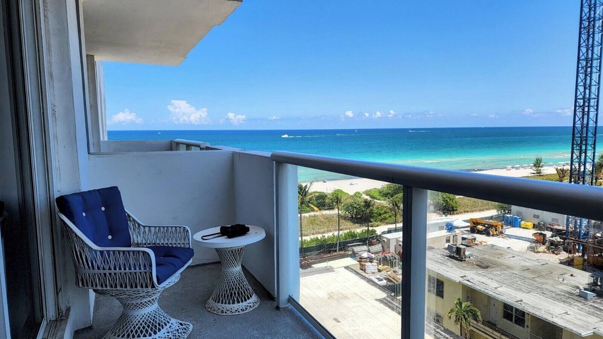 Surfside Condo | Oceanfront Luxury 2/2 With Views, Free Valet, Pool, Dogs Ok