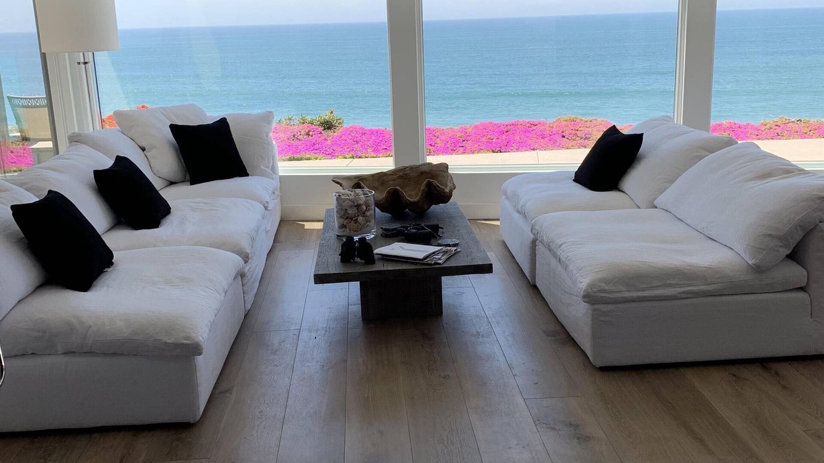 Olde Solana Beach House | Oceanfront luxury home with Panoramic views in this contemporary home.