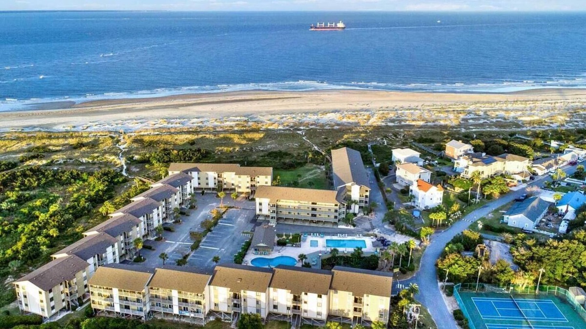 Tybee Island Condo | Oceanfront Private Getaway - Pool & Balcony