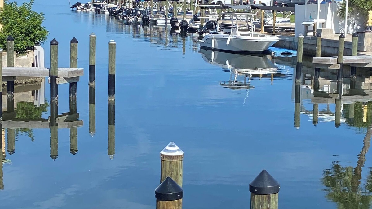Englewood House | Oceanfront Seasonal home directly on Lemon Bay 1+Bd 1 Bath BRAND NEW LISTING!