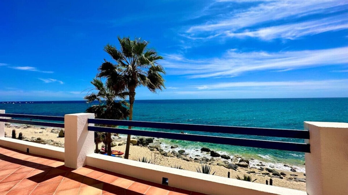 Buenavista Apartment | Oceanfront Two Bedroom Villa at Mar y Sol